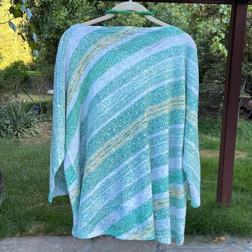 🌺 NALLY & MILLIE; Pretty Designer, Green/White/Yellow 3/4 Length Sleeve Top XL! - Picture 2 of 12
